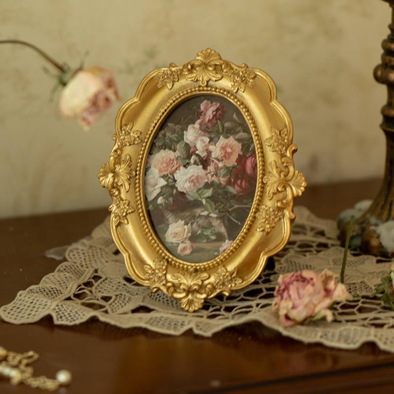 Resin Art For Photo Frame - Retro European relief round resin small
